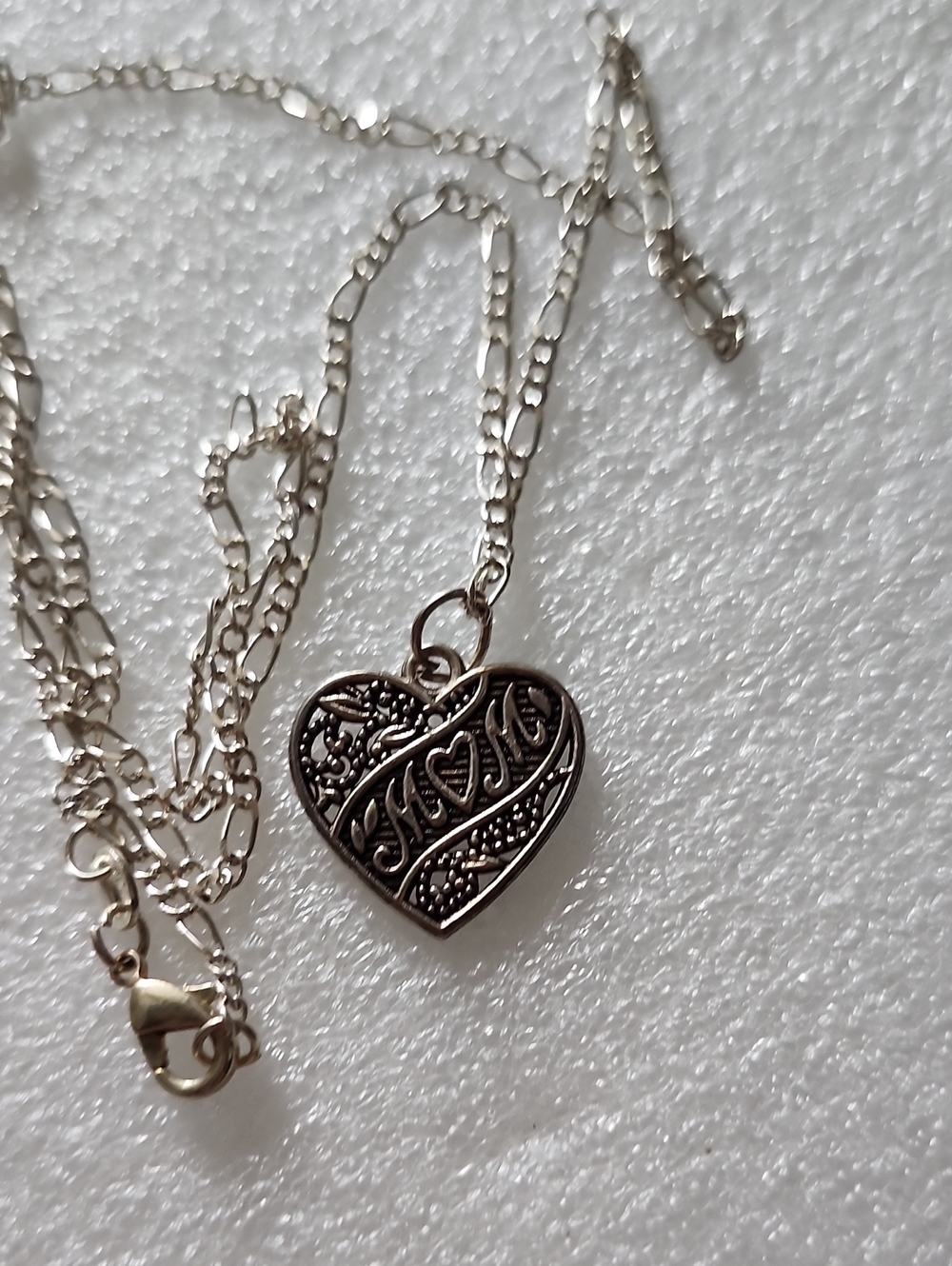 Hand Crafted Silver MOM Heart Pendant Necklace
